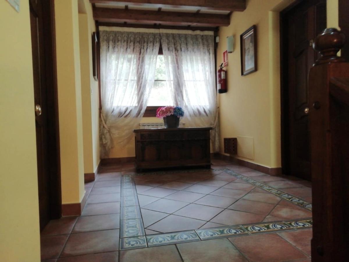 Apartamentos Rurales La Vina Onís Eksteriør billede