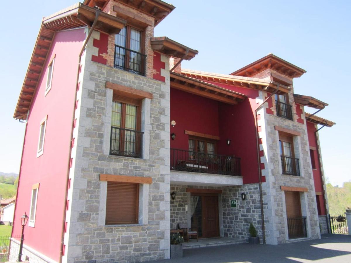 Apartamentos Rurales La Vina Onís Eksteriør billede
