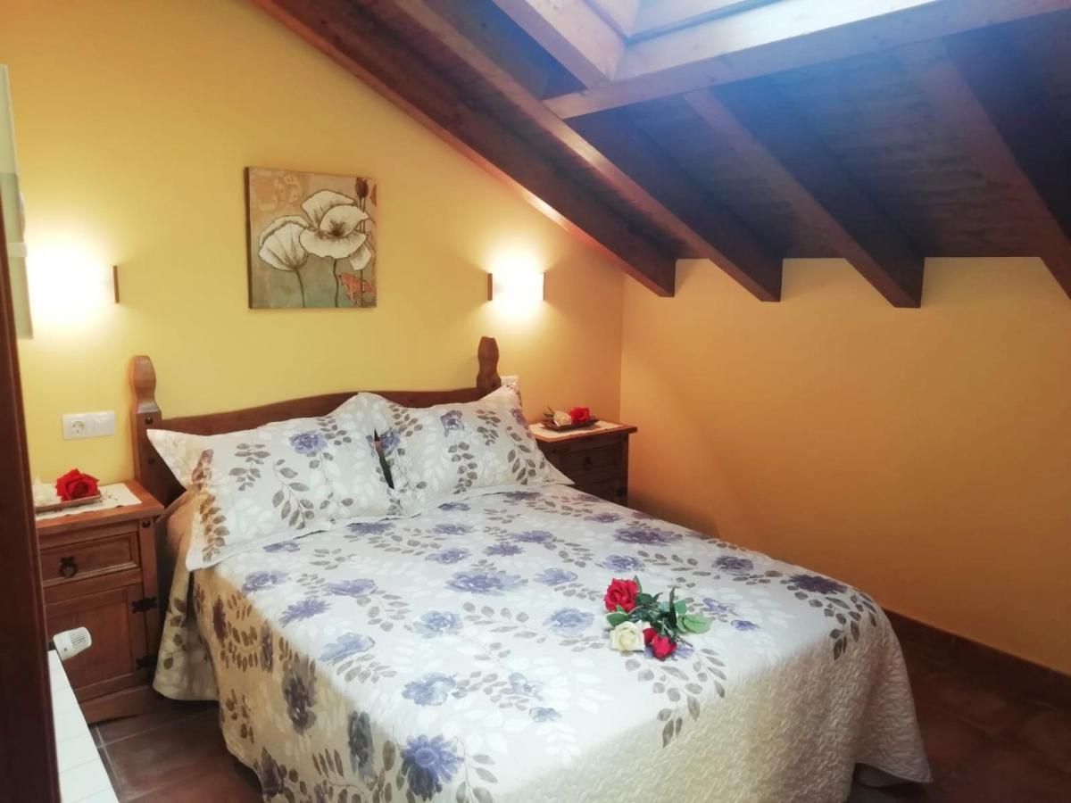 Apartamentos Rurales La Vina Onís Eksteriør billede