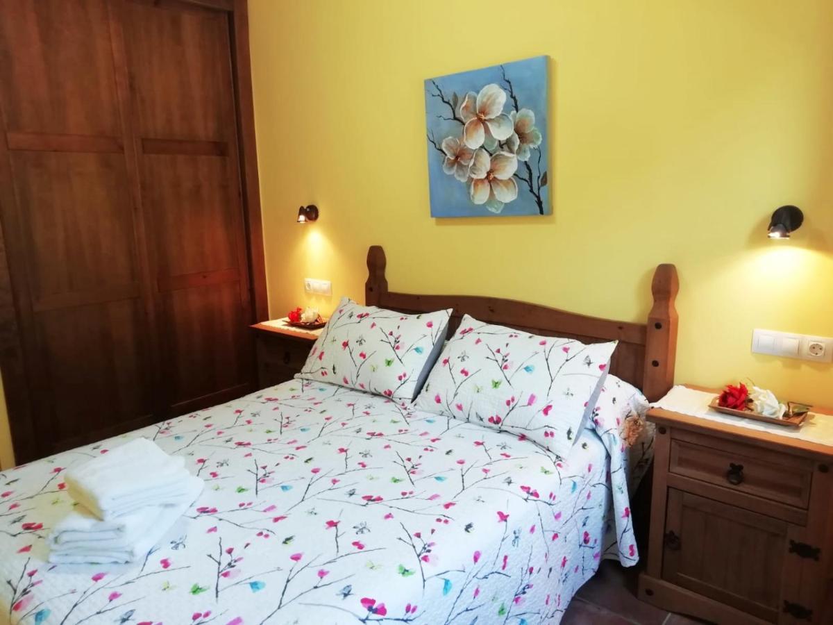 Apartamentos Rurales La Vina Onís Eksteriør billede