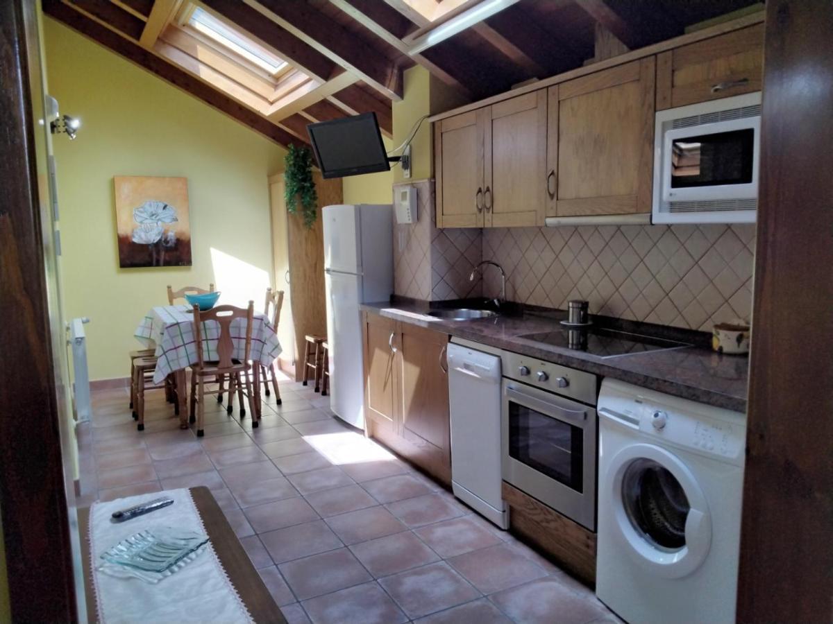 Apartamentos Rurales La Vina Onís Eksteriør billede
